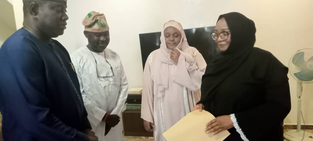 The AATSG (Asiwaju Ahmed Tinubu Support Group) express their condolences during a visit to Honorable Minister of State for Police Affairs, Hajiya Iman Ibrahim, following the passing of her mother.  – AATSG Media